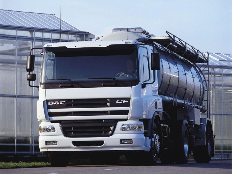  DAF CF75 4x2 FT Sleeper Cab 2001 года  (фото 2 из 5)